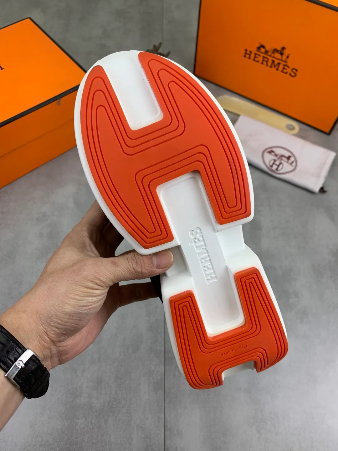 Men's men's shoes P460 new style [HERMES] Hermès - High-end quality original order - Upper: 🔝Nappa calfskin, sewn brand 'H' totem - Inner: water-dyed cowhide - Outsole: ultra-light TPU foam; molded outsole - Ultra-high quality control·Fine workmanship: highlighted (high-end·nobility·grade) -Size: 38-44 (45 can be customized)·